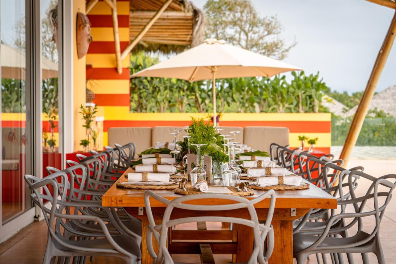Tanusas Retreat & Spa Puerto Cayo Bagian luar foto