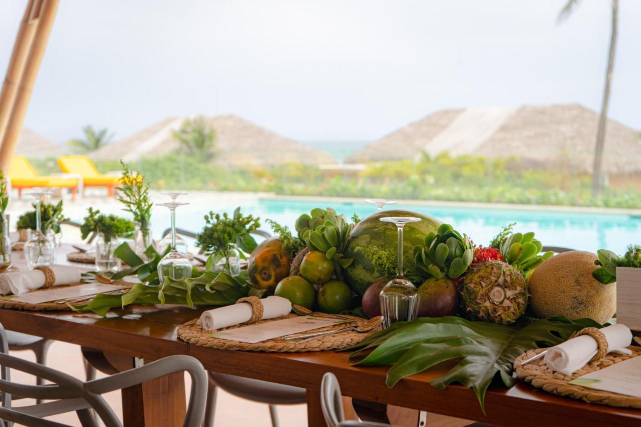 Tanusas Retreat & Spa Puerto Cayo Bagian luar foto